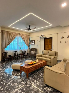 Lasam Heritage Villa 22pax with Karaoke & Snooker